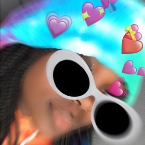 Meet your Posher, Nakah